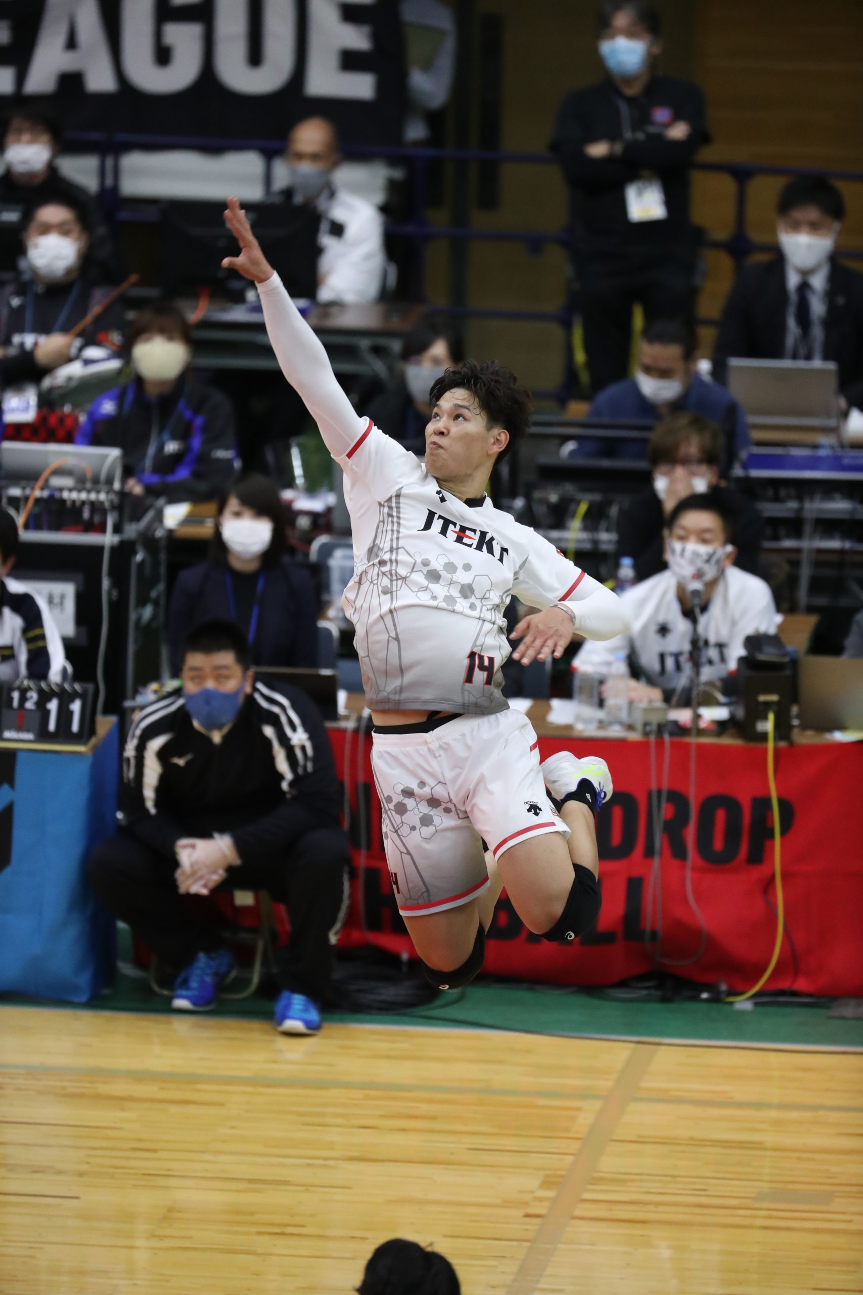 ジェイテクトstings 踏み出し 龍神Nippon 西田有志 ユニフォーム