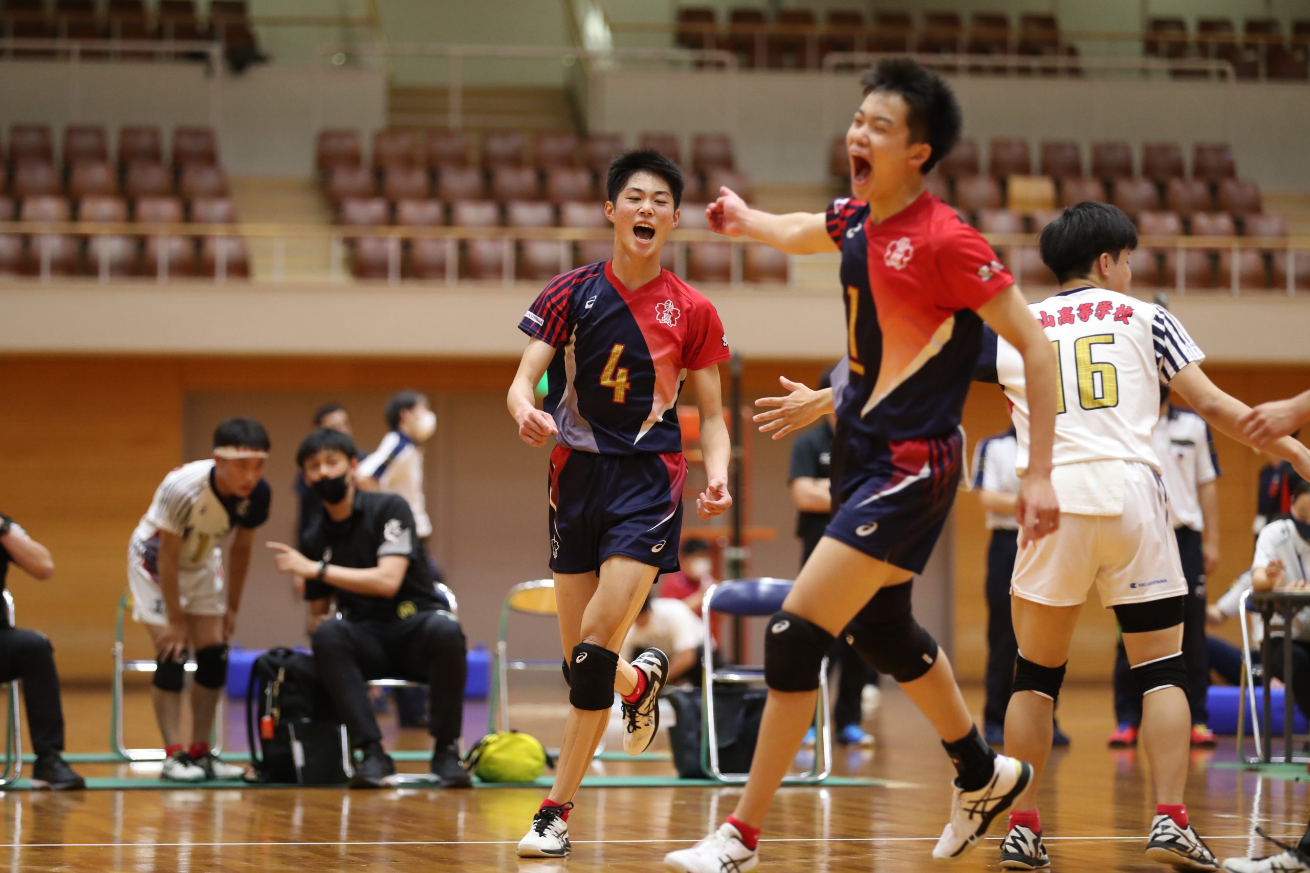 尾藤大輝 東山 月バレ Com 月刊バレーボール