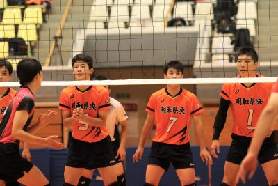 バレーボール　国体　インターハイ　春高　パーカー　2022 男子 明和県央、女子 高崎健康福祉大高崎が優勝【春高バレー2022
