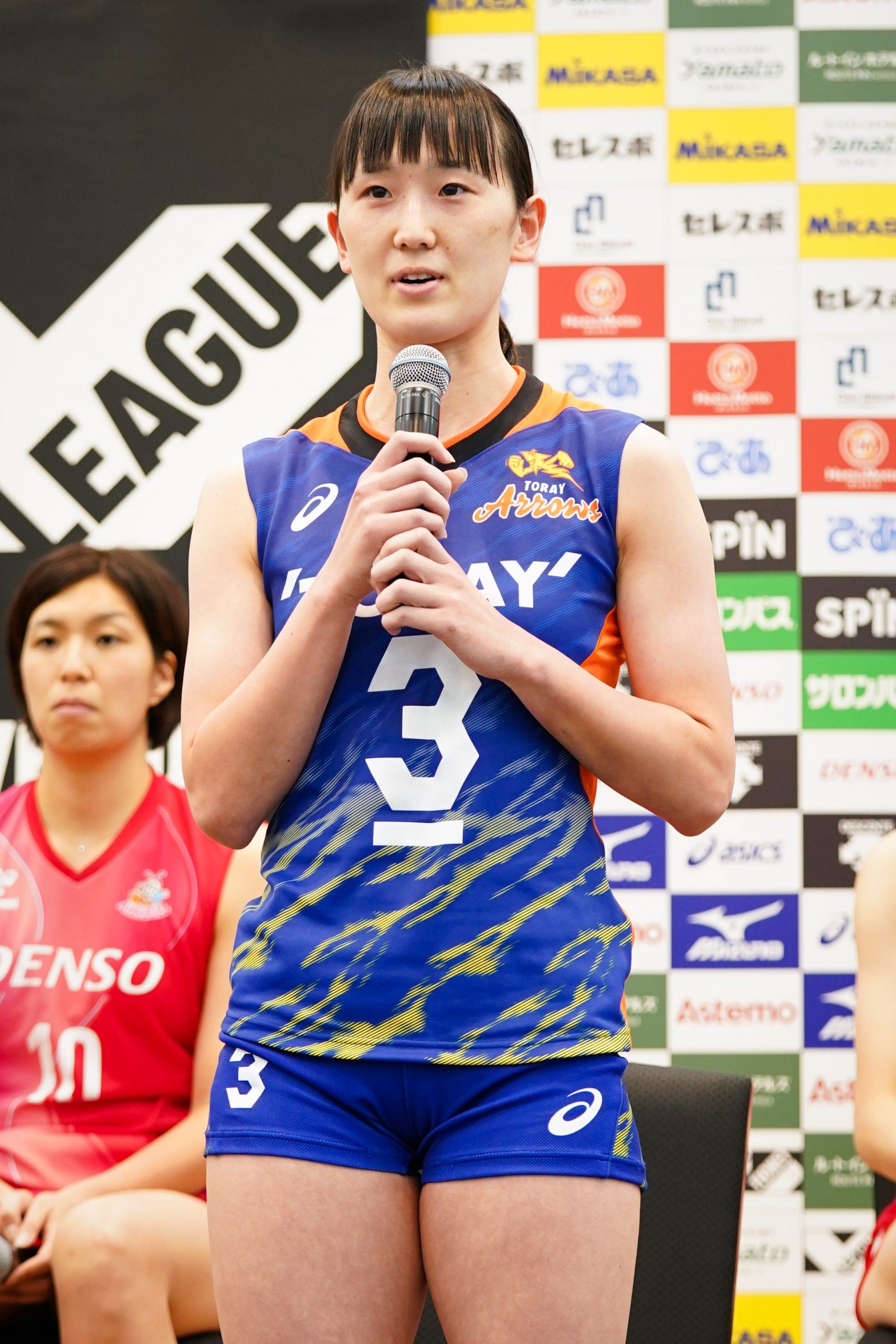 【直筆サイン\u0026メッセージ入り】東レアローズ 女子　中島未来 Vリーグボール