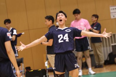 中央大学 バレーボールシャツ 21