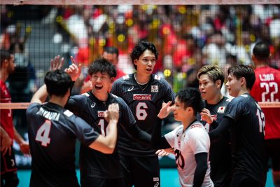 バレーボール　日本代表　セット　スポルティーバ パリ五輪　shot 石川祐希 パリオリンピック男子バレー 石川祐希を「ひとりにしては