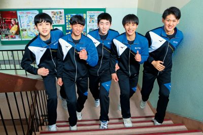 駿台学園 練習着 ネットショップにて駿台学園高校男子バレー部のスポンサーT