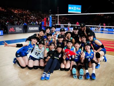 第23回オリンピック　ロサンゼルス大会　女子バレーボール入賞記念色紙 ミントモール / MINT BASE店 (TCシングル通販) / 2024