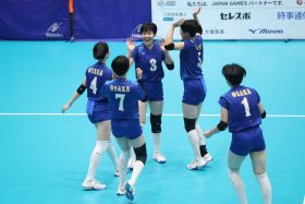 男子は駿台学園がインターハイに続き二冠目 女子は就実高が